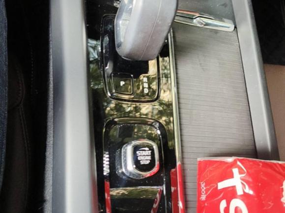 [苏州·苏U] 二手沃尔沃沃尔沃S602023款 B4 智逸豪华版