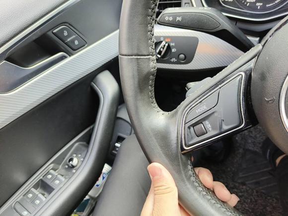 [杭州·浙A] 二手奥迪奥迪A4L2017款 40 TFSI 时尚型