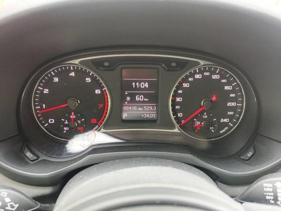 [上海·赣L] 二手奥迪奥迪A12013款 30 TFSI Sportback Ego