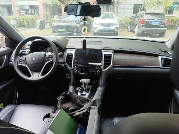 [上海·浙J] 二手本田本田UR-V2017款 240TURBO 两驱经典版 国V