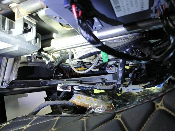 [上海·沪C] 二手广汽传祺传祺GS82017款 320T 两驱豪华智联版（七座）