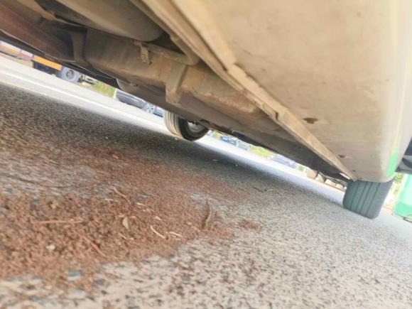 [常州·苏D] 二手吉利汽车帝豪2017款 三厢百万款 1.5L 手动向上版