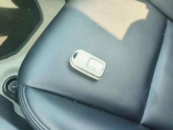 [上海·苏E] 二手本田飞度2016款 1.5L EX CVT精英型