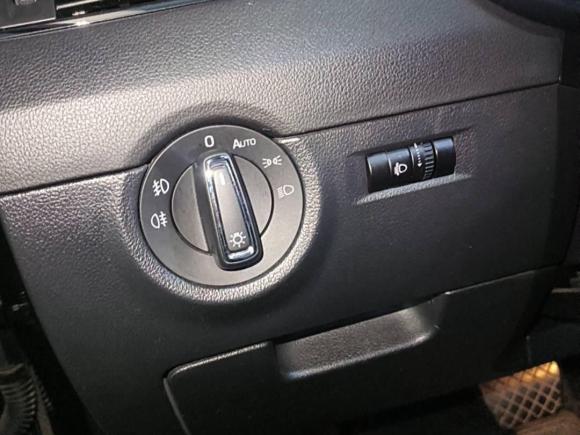 [宁波·浙B] 二手斯柯达明锐2018款 TSI230 DSG豪华版