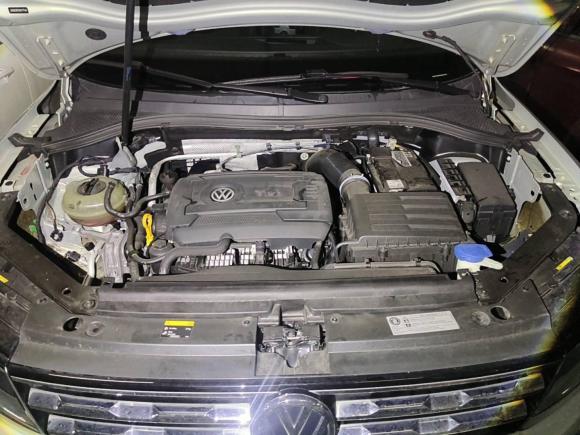 [南京·苏A] 二手大众途观L2017款 330TSI 自动两驱风尚版