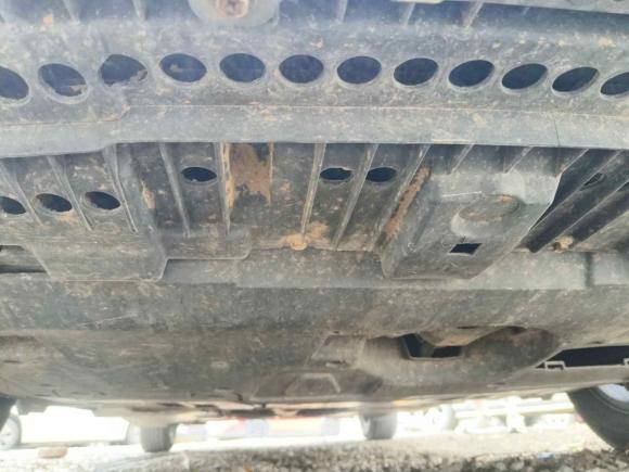 [广州·粤A] 二手丰田雷凌2017款 改款双擎 1.8H GS E-CVT精英天窗版 国V