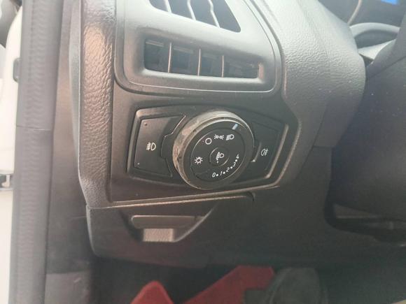 [广州·粤S] 二手福特福克斯2015款 两厢 1.6L 自动舒适型