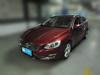 沃尔沃沃尔沃V602014款 T5 智雅版