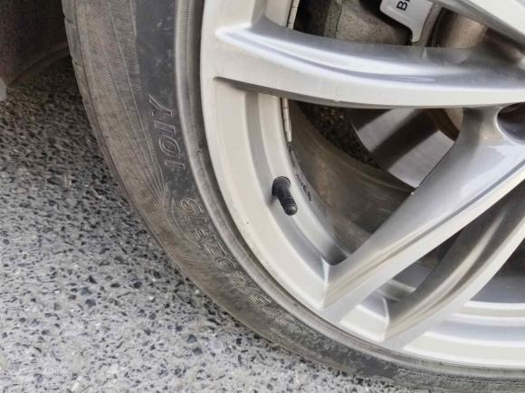 [芜湖·皖B] 二手宝马宝马7系2018款 730Li 领先型 M运动套装