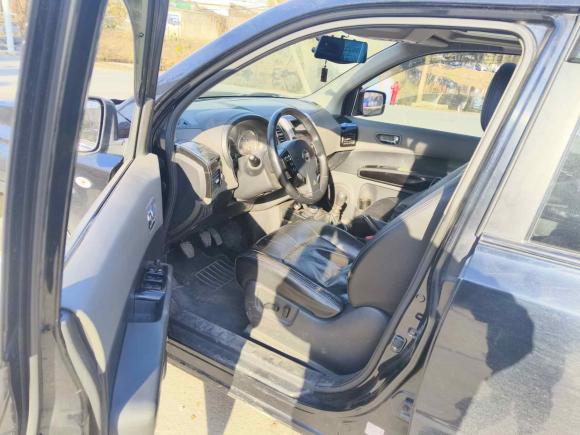 [武汉·鄂W] 二手日产奇骏2008款 2.5L XL MT 4WD