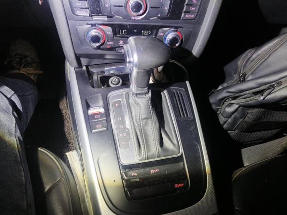 [苏州·苏E] 二手奥迪奥迪A4L2015款 45 TFSI quattro个性运动型