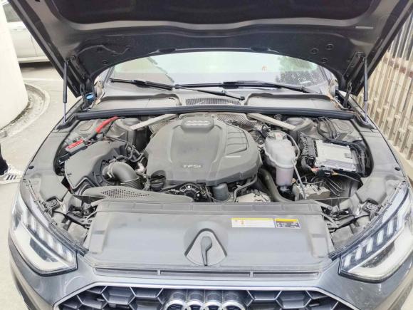 [上海·沪F] 二手奥迪奥迪A4L2020款 40 TFSI 时尚动感型