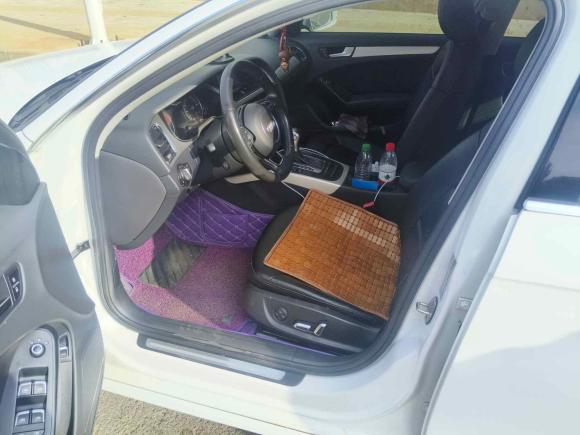 [武汉·鄂A] 二手奥迪奥迪A4L2013款 35 TFSI 自动标准型