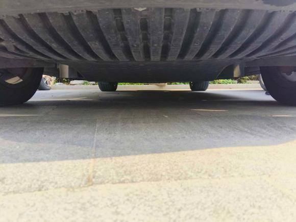 [苏州·苏E] 二手奔驰奔驰EQC2022款 EQC 400 4MATIC