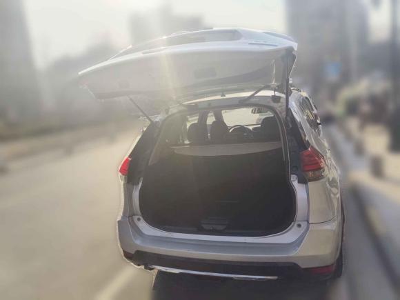 [南京·苏A] 二手日产奇骏2019款 2.0L CVT智联舒适版 2WD