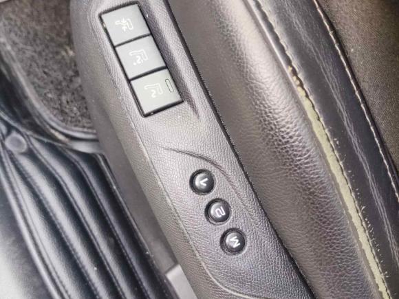[上海·沪B] 二手标致标致308S2015款 1.6T 自动睿驰版