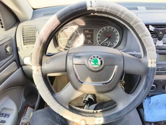 [无锡·苏B] 二手斯柯达明锐2013款 1.6L 手动逸杰版