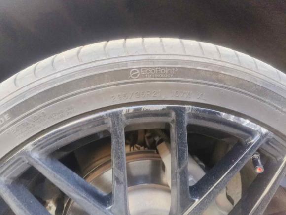 [武汉·鄂A] 二手奥迪奥迪Q72013款 35 TDI 专享型