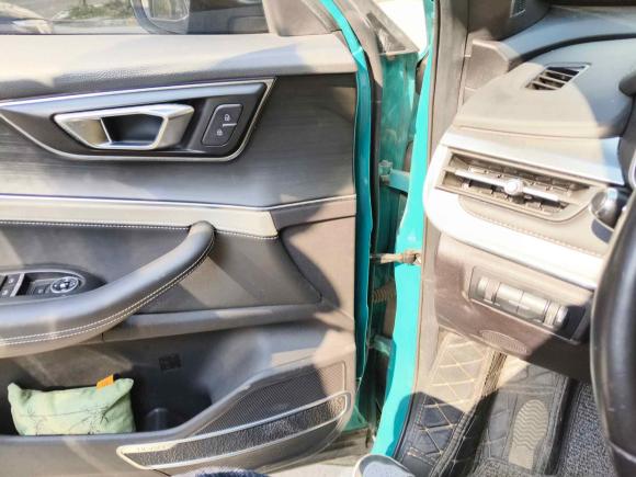 [上海·皖B] 二手奇瑞瑞虎72020款 1.6T DCT 智PRO