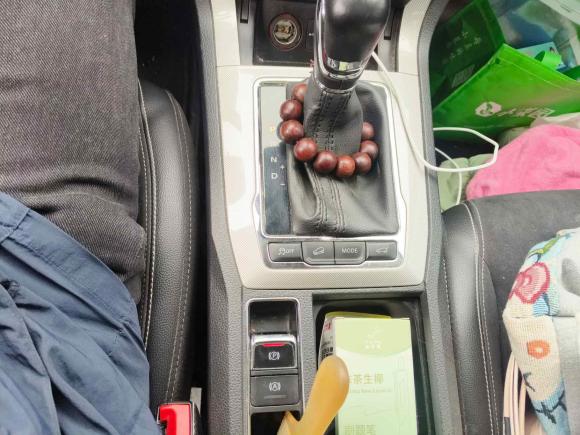 [上海·沪A] 二手荣威荣威RX5新能源2017款 eRX5 50T 混动互联尊荣旗舰版