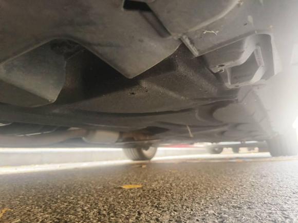 [无锡·苏B] 二手奔驰奔驰E级2015款 改款 E 260 L 运动时尚型