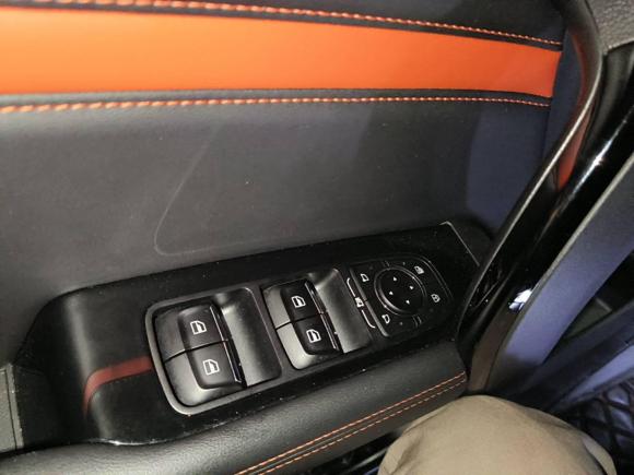 [广州·粤A] 二手哈弗哈弗大狗2021款 1.5T DCT两驱马犬版