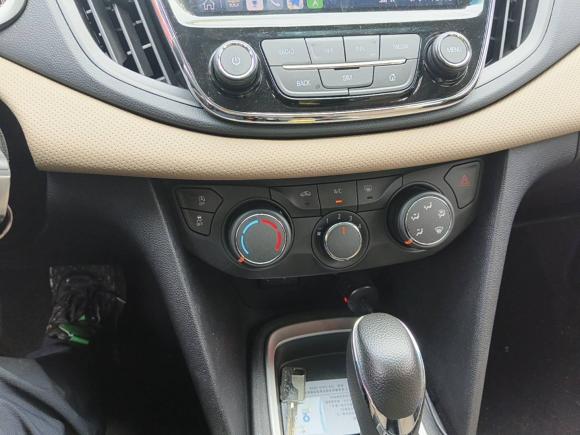 [广州·粤S] 二手雪佛兰科鲁泽2022款 320 自动悦享天窗版