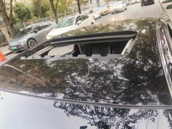 [上海·苏E] 二手英菲尼迪英菲尼迪Q702015款 Q70L 2.5L 悦享版