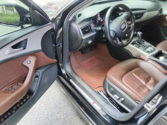 [深圳·粤B] 二手奥迪奥迪A6L2018款 30周年年型 35 TFSI 时尚型