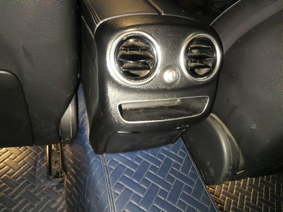 [杭州·浙A] 二手奔驰奔驰C级2019款 改款 C 260 L 运动版