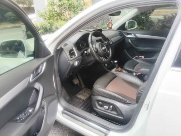 [南昌·赣A] 二手奥迪奥迪Q32017款 30 TFSI 时尚型