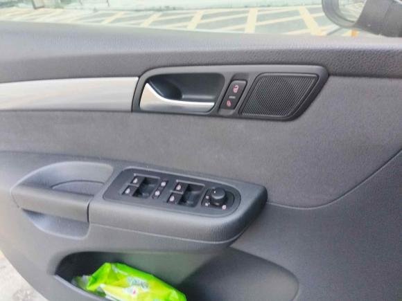 [深圳·粤B] 二手大众夏朗2013款 1.8TSI 标配型