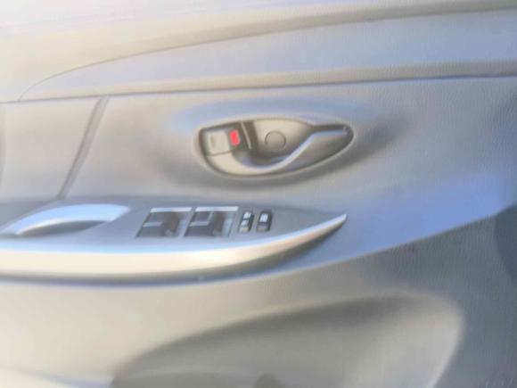 [上海·赣E] 二手丰田威驰FS2017款 1.5L CVT锋潮版