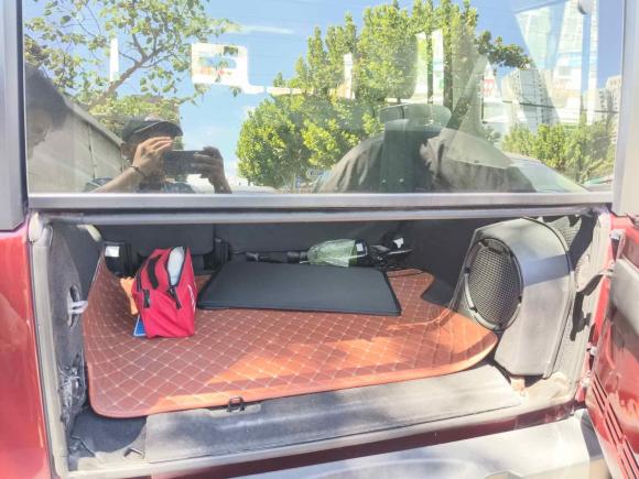 [上海·沪D] 二手Jeep牧马人2008款 3.8L Sahara 四门版