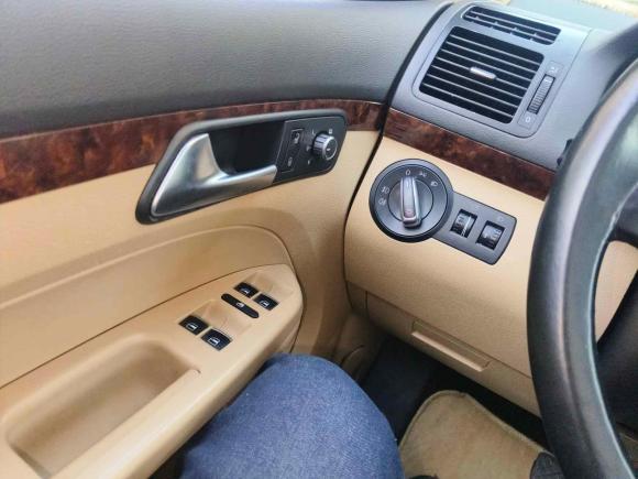 [广州·粤A] 二手大众途安2011款 1.4T DSG智臻版5座