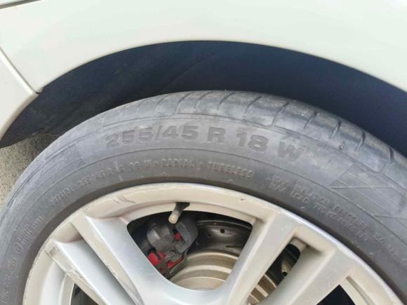 [无锡·苏B] 二手宝马宝马3系GT2014款 320i 设计套装型