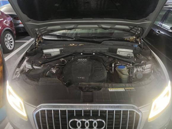 [上海·沪D] 二手奥迪奥迪Q52016款 40 TFSI 进取型