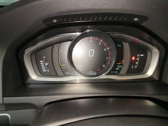 [青岛·鲁U] 二手沃尔沃沃尔沃S602017款 S60L T5 智驭版