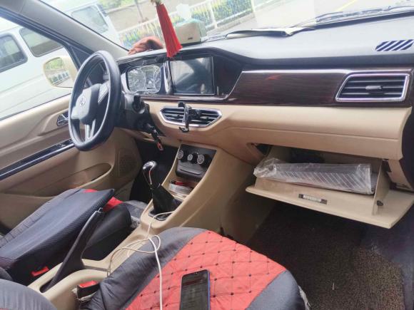 [上海·皖K] 二手长安跨越跨越星V72022款 1.6L汽油舒适型5座对开门DAM16KR