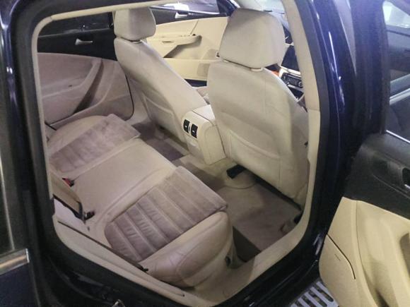 [合肥·皖A] 二手大众Passat2011款 2.0T旅行版 舒适型