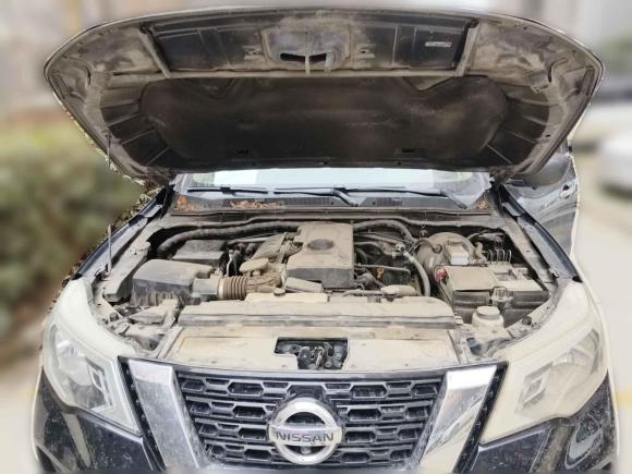 [西安·陕U] 二手日产途达2020款 2.5L XE 手动两驱精英版