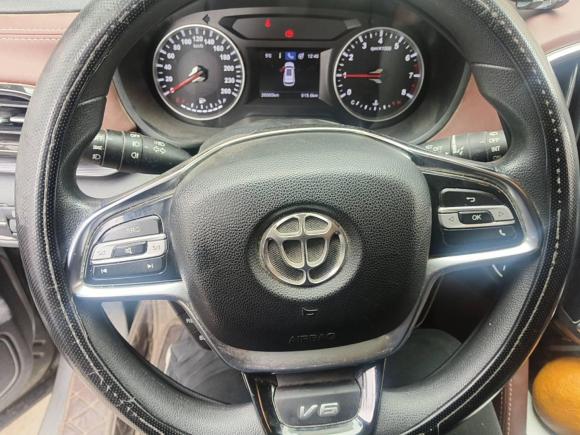 [南通·苏F] 二手中华中华V62018款 1.5T 手动豪华型