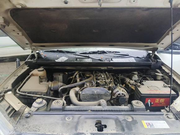 [南昌·苏D] 二手上汽大通MAXUS大通T602017款 2.8T柴油手动两驱高底盘舒享型长厢国V