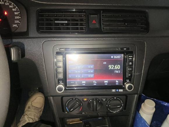 [武汉·鄂A] 二手大众桑塔纳2013款 1.6L 手动风尚版