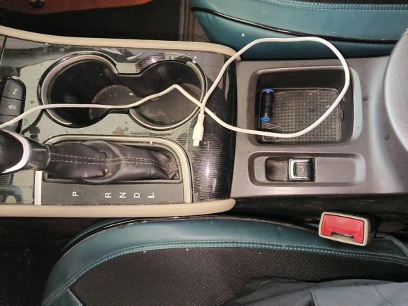 [成都·川A] 二手别克威朗2017款 三厢 15S 自动进取型