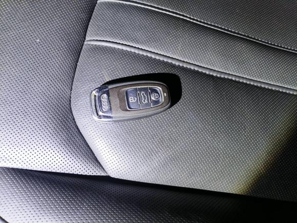 [上海·沪B] 二手奥迪奥迪A6L2015款 35 FSI quattro 舒适型