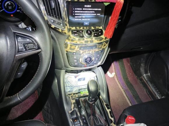 [成都·川V] 二手长安长安CS752015款 1.8T 自动四驱尊贵型 国V