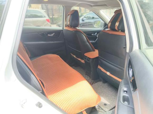 [西安·陕A] 二手日产奇骏2019款 2.0L CVT舒适版 2WD