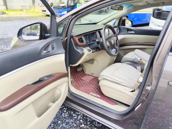 [深圳·粤B] 二手别克别克GL82014款 2.4L CT豪华商务舒适版