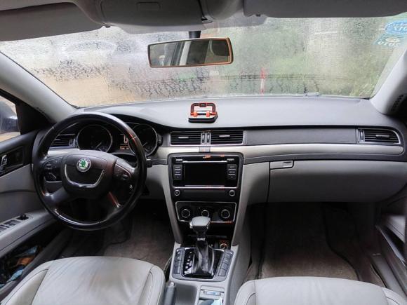 [上海·沪G] 二手斯柯达昊锐2009款 1.8TSI 自动优雅版